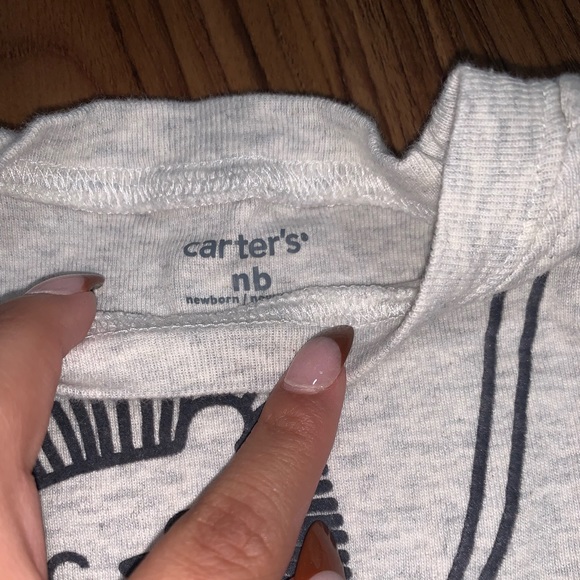 grey newborn long sleeve tee - Picture 2 of 2